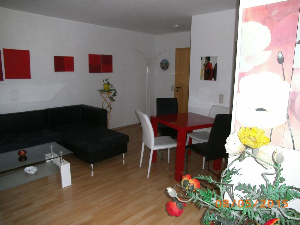 Apartments Svjetlana Langenargen Oda fotoğraf
